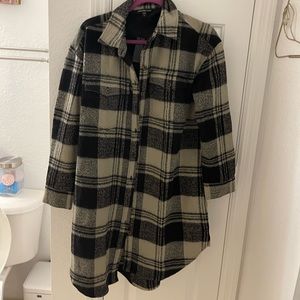 james perse black and white shacket